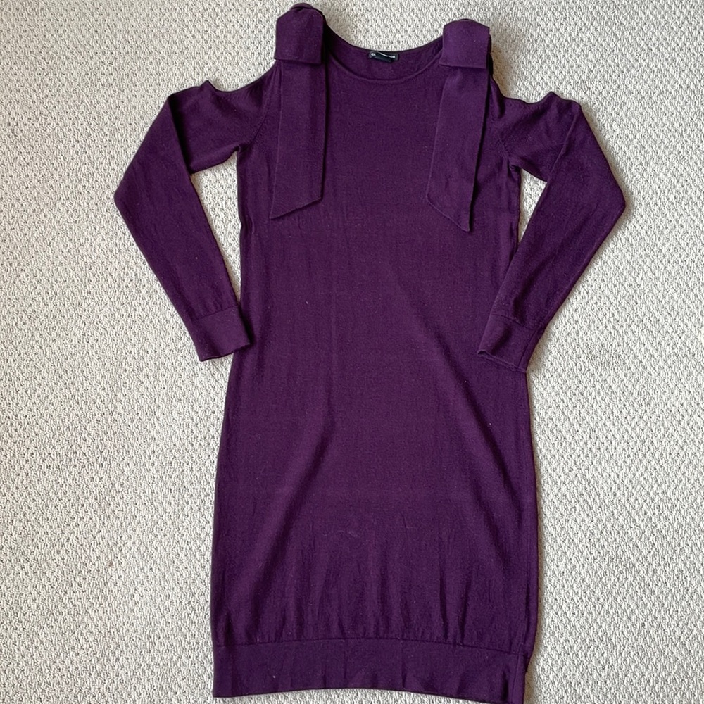 Club Monaco cold shoulder dress